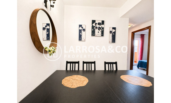 Resale - Apartment - Torrevieja - Playa de los locos