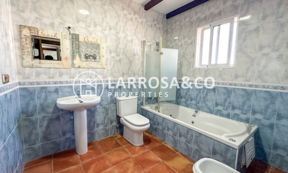 Resale - Semi-detached house - San Miguel de Salinas - Inland