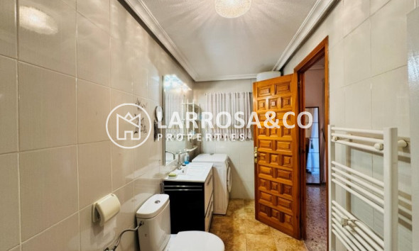 Resale - Apartment - La Mata - Costa Blanca