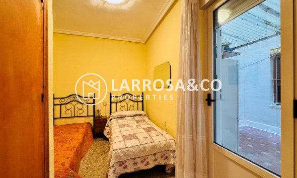 Resale - Apartment - La Mata - Costa Blanca