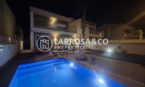 A Vendre - Villa - Pilar de la Horadada - Costa Blanca