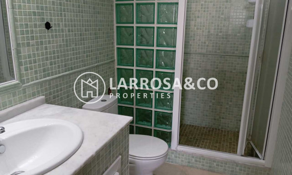 Resale - Apartment - Villamartin - Costa Blanca