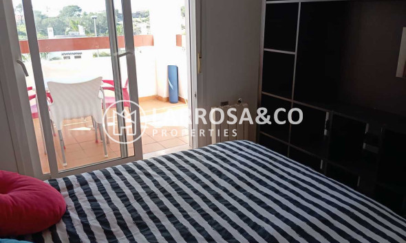 Resale - Apartment - Villamartin - Costa Blanca