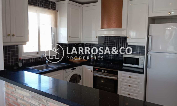 Resale - Apartment - Villamartin - Costa Blanca