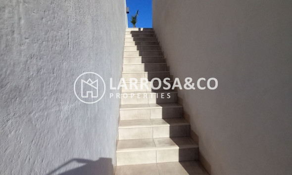 Reventa - Atico - San Miguel de Salinas - Costa Blanca