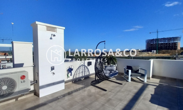 Reventa - Atico - San Miguel de Salinas - Costa Blanca