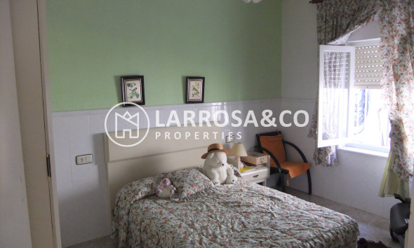 Resale - Semi-detached house - Pilar de la Horadada - Torre de la Horadada