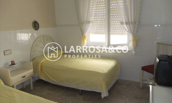 Resale - Semi-detached house - Pilar de la Horadada - Torre de la Horadada