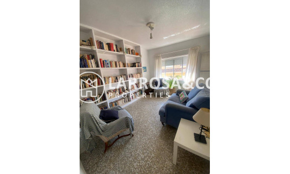 Resale - Apartment - Pilar de la Horadada - La Torre de la Horadada
