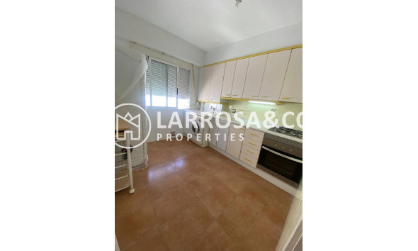 Resale - Apartment - Pilar de la Horadada - La Torre de la Horadada