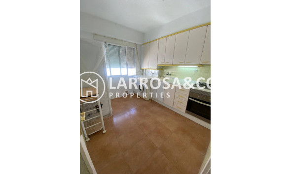 Resale - Apartment - Pilar de la Horadada - La Torre de la Horadada