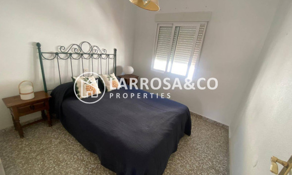Resale - Apartment - Pilar de la Horadada - La Torre de la Horadada