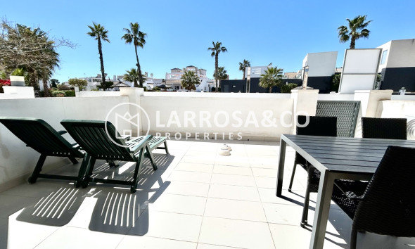 Resale - Apartment - Villamartin - Costa Blanca