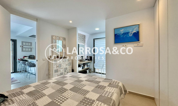 Resale - Detached House/Villa - San Miguel de Salinas - Blue Lagoon - Galán