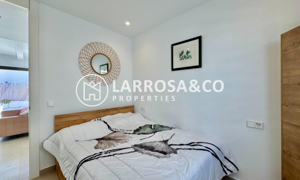 Resale - Detached House/Villa - San Miguel de Salinas - Blue Lagoon - Galán