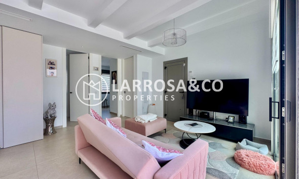 Resale - Detached House/Villa - San Miguel de Salinas - Blue Lagoon - Galán