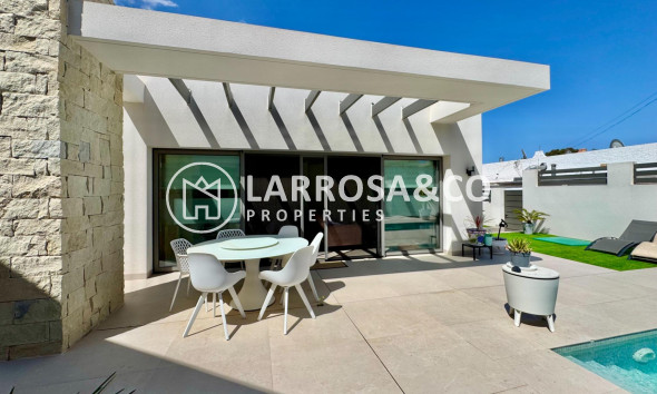 Resale - Detached House/Villa - San Miguel de Salinas - Blue Lagoon - Galán