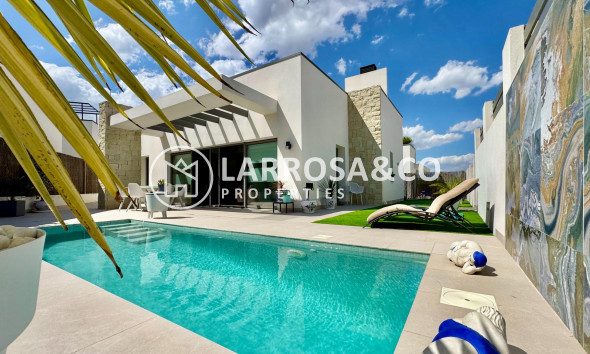 Resale - Detached House/Villa - San Miguel de Salinas - Blue Lagoon - Galán