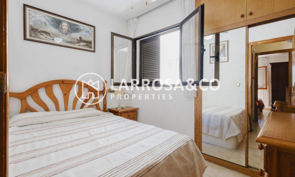 Resale - Penthouse  - Torrevieja - Playa del Acequión