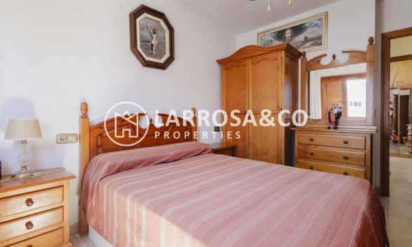 Resale - Penthouse  - Torrevieja - Playa del Acequión