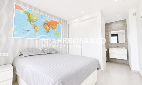Resale - Detached House/Villa - Benijofar - Costa Blanca