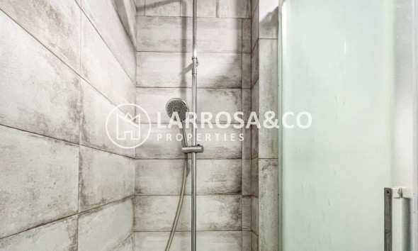 Resale - Apartment - Guardamar del Segura - Costa Blanca