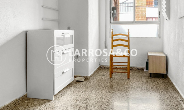 Resale - Apartment - Guardamar del Segura - Costa Blanca