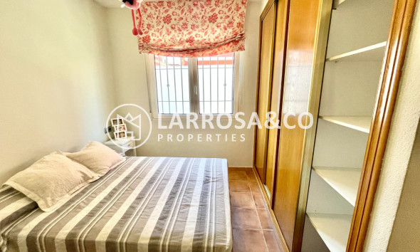 Resale - Semi-detached house - Torre de La Horadada - Costa Blanca