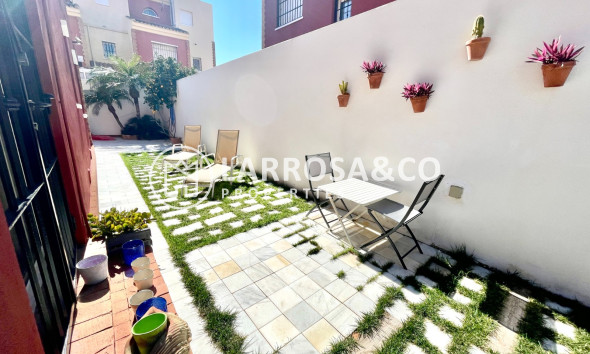 Resale - Semi-detached house - Torre de La Horadada - Costa Blanca
