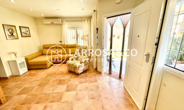 Resale - Semi-detached house - Torre de La Horadada - Costa Blanca
