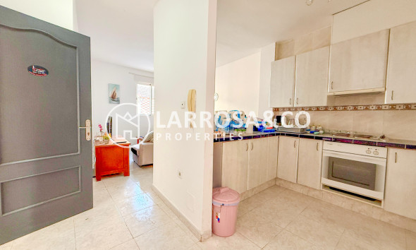 Resale - Apartment - San Miguel de Salinas - Inland