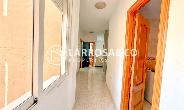 Resale - Apartment - San Miguel de Salinas - Inland