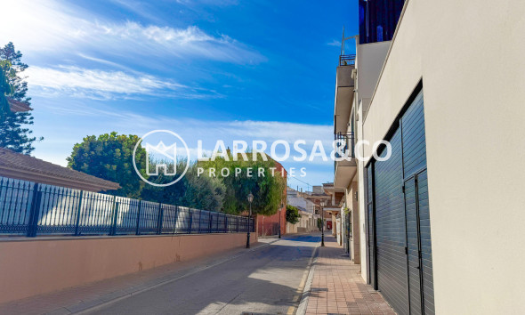 Resale - Apartment - San Miguel de Salinas - Inland