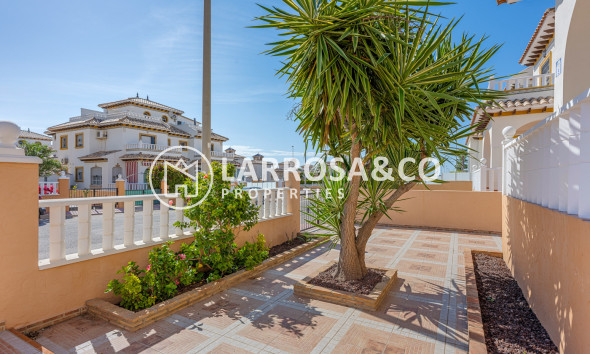 Resale - Semi-detached house - Cabo Roig - Costa blanca