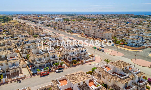 Resale - Semi-detached house - Cabo Roig - Costa blanca