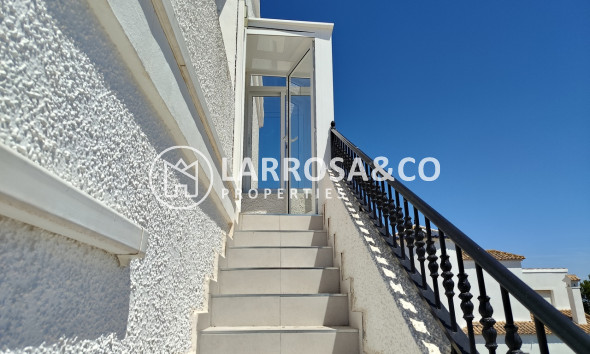 Resale - Detached House/Villa - San Miguel / Vistabella Golf - Inland