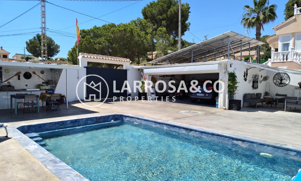 Resale - Detached House/Villa - San Miguel / Vistabella Golf - Inland
