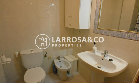 reventa-bungalow-guardamar-moncayo-bano-rv2063