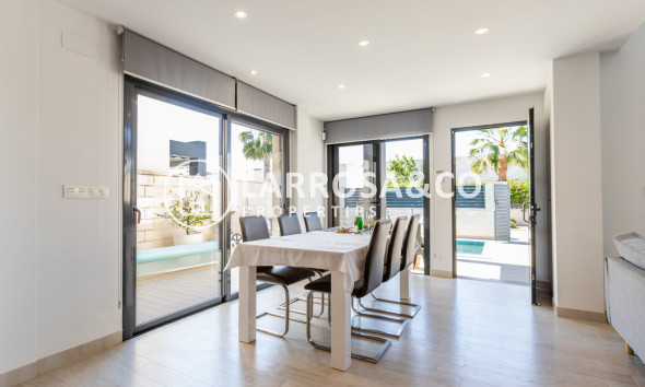 Resale - Detached House/Villa - Ciudad Quesada - Costa Blanca