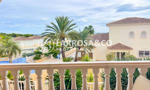 Resale - Apartment - Benissa Costa - Costa Blanca