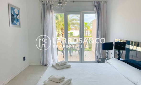 Resale - Apartment - Benissa Costa - Costa Blanca