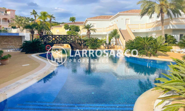 Resale - Apartment - Benissa Costa - Costa Blanca