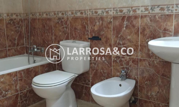 Resale - Apartment - Los Montesinos - PUEBLO CENTRO