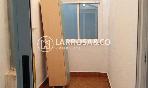 Resale - Apartment - Los Montesinos - PUEBLO CENTRO