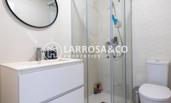 Resale - Bungalow - Pilar de la Horadada - La Torre de la Horadada