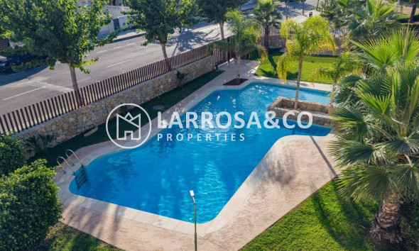 Resale - Bungalow - Pilar de la Horadada - La Torre de la Horadada