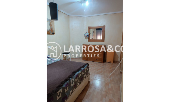 Reventa - Apartamento - Los Montesinos - Costa Blanca