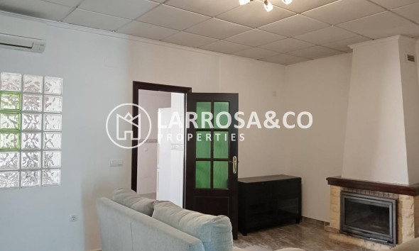 Resale - Semi-detached house - Los Montesinos - PUEBLO CENTRO
