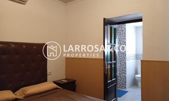 Resale - Semi-detached house - Los Montesinos - PUEBLO CENTRO