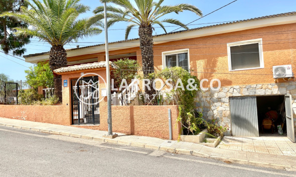 Resale - Detached House/Villa - Benijofar - Costa Blanca